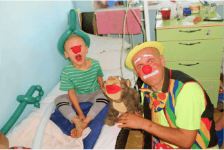 Больничный клоун за работой